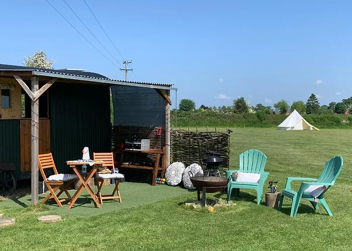 Willowdene Shepherds Hut