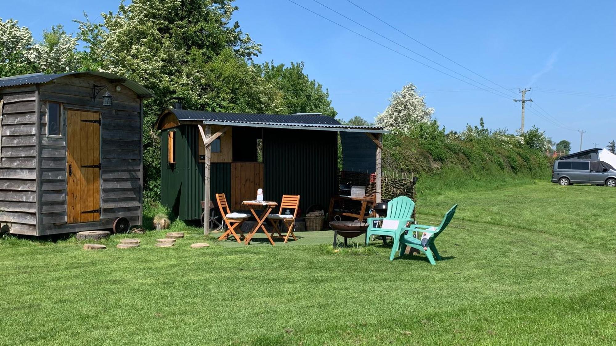 Willowdene Shepherds Hut