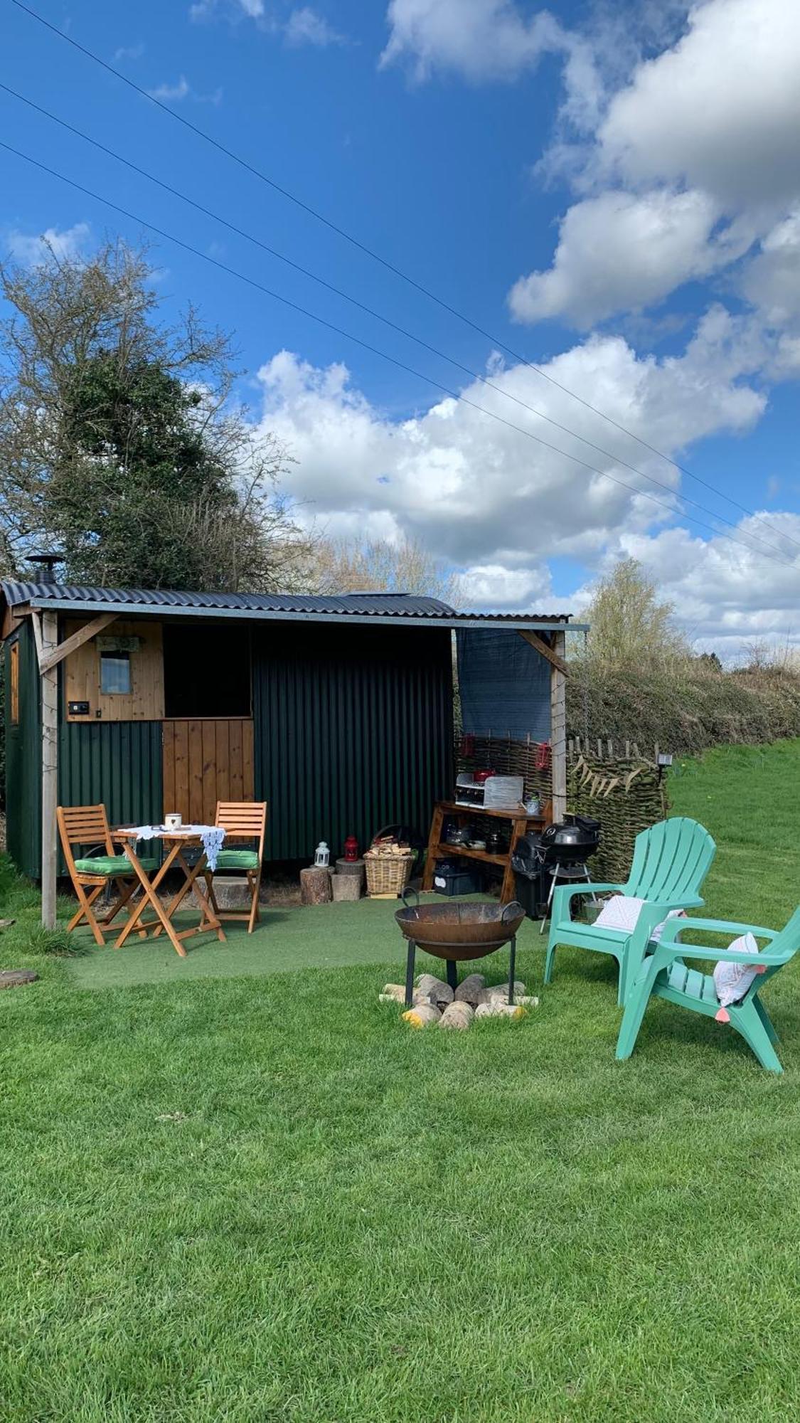 Campsite Willowdene Shepherds Hut